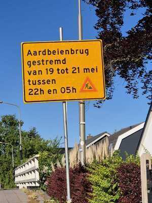 aardbeibrug