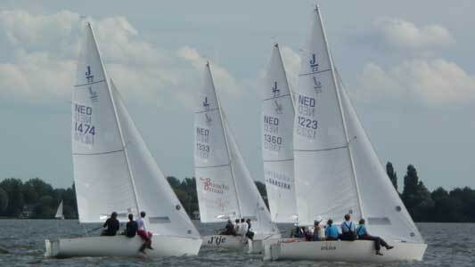 j22-aug2007-004a